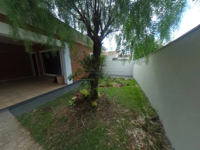 Casa / Sobrado para Locação em São Carlos/SP Jardim Cardinalli 3 Quartos