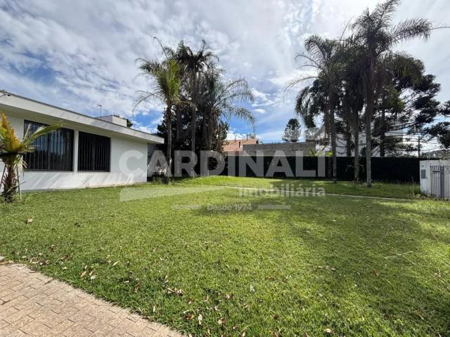 Casa / Sobrado para Locação em São Carlos/SP Jardim Cardinalli 5 Quartos