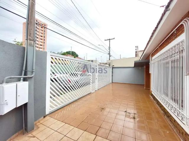 Casa / Sobrado para Locação em São Carlos/SP Jardim São Carlos 3 Quartos