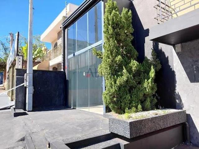 Casa / Sobrado para Locação em São Carlos/SP Jardim São Carlos 3 Quartos