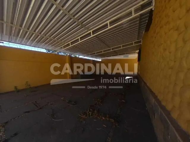 Casa / Sobrado para Locação em São Carlos/SP Jardim São João Batista 5 Quartos