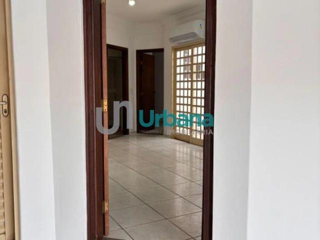 Casa / Sobrado para Locação em São Carlos/SP Portal do Sol 3 Quartos