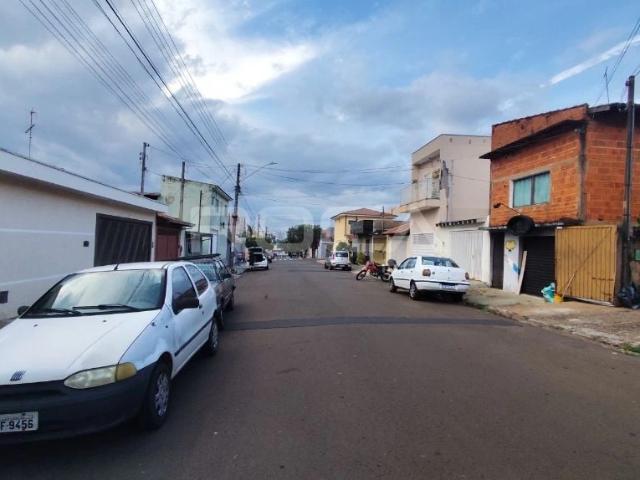 Casa / Sobrado para Locação em São Carlos/SP Vila Carmem 3 Quartos