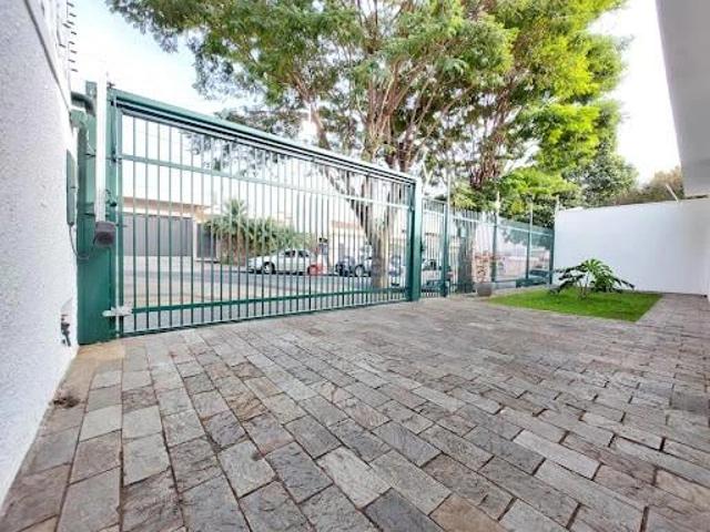 Casa / Sobrado para Locação em São Carlos/SP Vila Monteiro Gleba I 3 Quartos