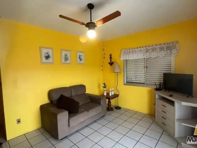 Casa / Sobrado para Locação em São Francisco do Sul/SC Ubatuba 3 Quartos