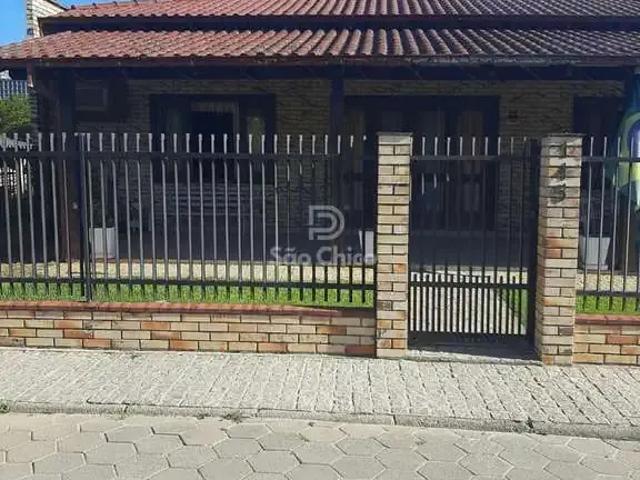 Casa / Sobrado para Locação em São Francisco do Sul/SC Ubatuba 2 Quartos