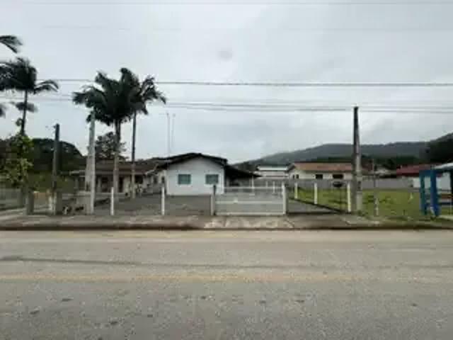 Casa / Sobrado para Locação em São Francisco do Sul/SC Vila da Glória 2 Quartos