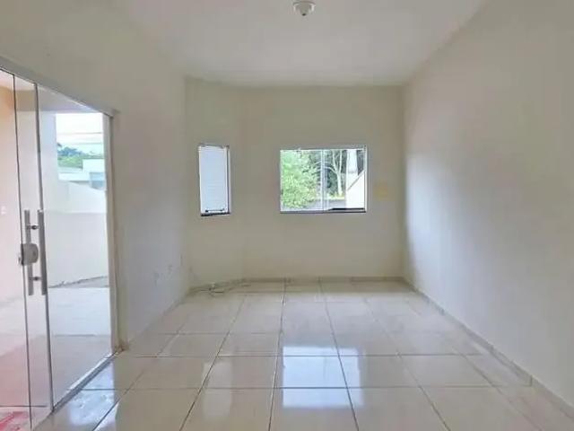 Casa / Sobrado para Locação em São Francisco do Sul/SC Reta 2 Quartos