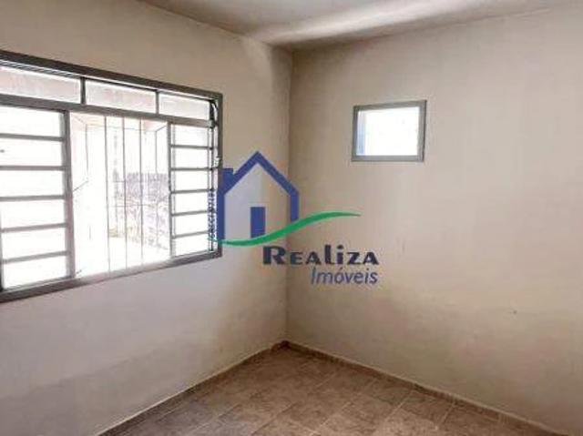 Casa / Sobrado para Locação em São Gonçalo/RJ Trindade 1 Quartos
