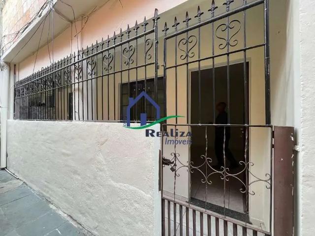 Casa / Sobrado para Locação em São Gonçalo/RJ Trindade 1 Quartos