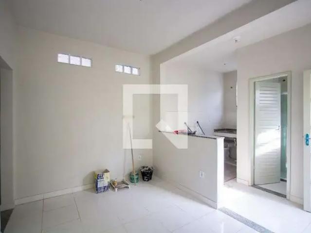 Casa / Sobrado para Locação em São Gonçalo/RJ Trindade 2 Quartos
