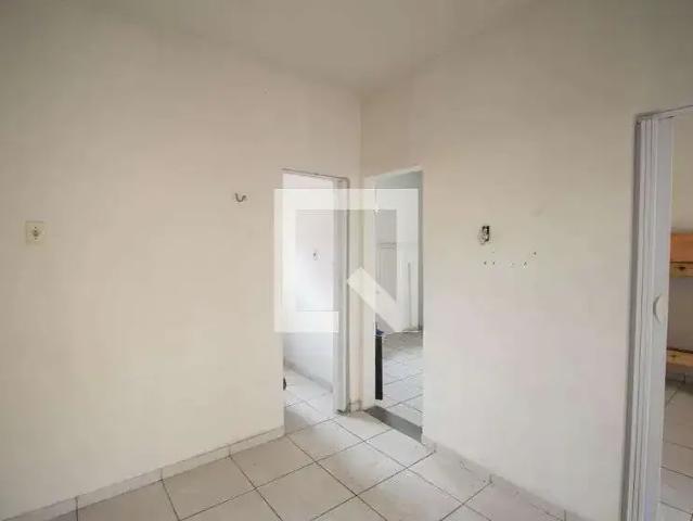 Casa / Sobrado para Locação em São Gonçalo/RJ Covanca 2 Quartos