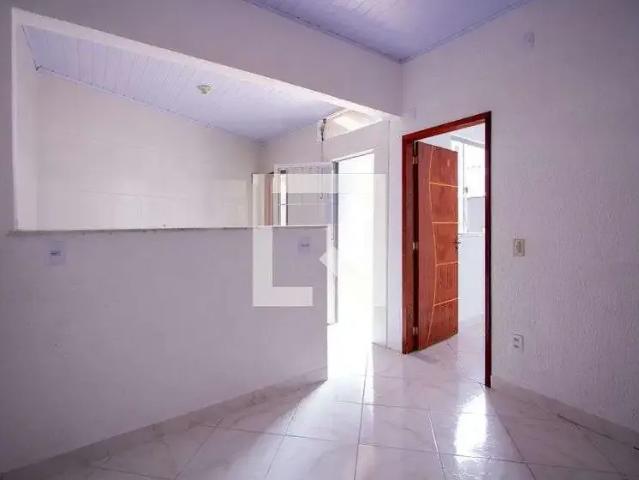 Casa / Sobrado para Locação em São Gonçalo/RJ Galo Branco 1 Quartos