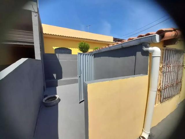 Casa / Sobrado para Locação em São Gonçalo/RJ Largo da Idéia 1 Quartos
