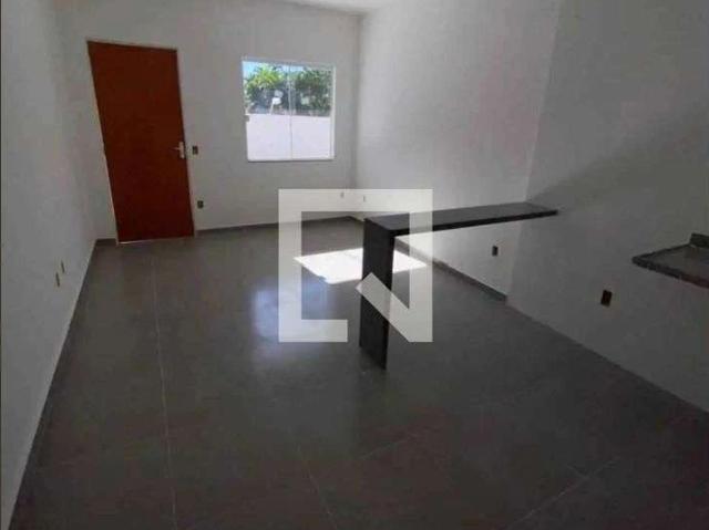 Casa / Sobrado para Locação em São Gonçalo/RJ Marambaia 1 Quartos