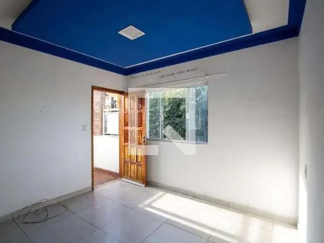 Casa / Sobrado para Locação em São Gonçalo/RJ Mutondo 2 Quartos