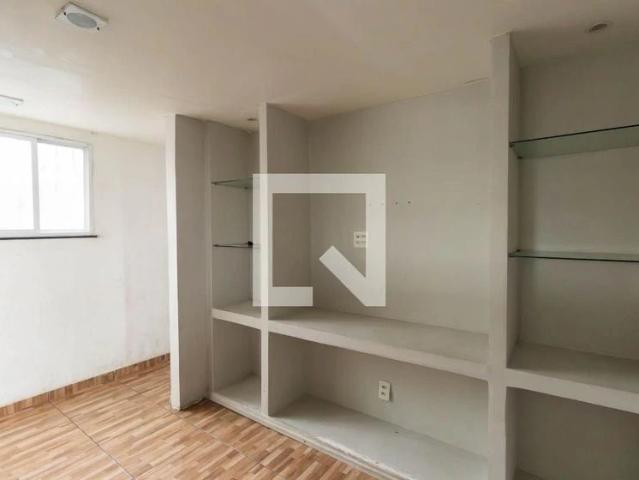 Casa / Sobrado para Locação em São Gonçalo/RJ Porto Velho 2 Quartos
