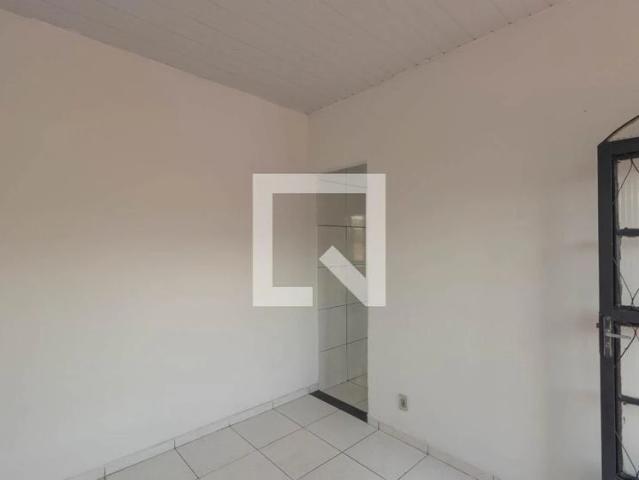 Casa / Sobrado para Locação em São Gonçalo/RJ Porto Novo 1 Quartos