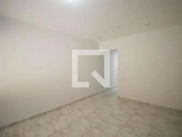 Casa / Sobrado para Locação em São Gonçalo/RJ Rocha 3 Quartos