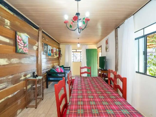 Casa / Sobrado para Locação em São Jerônimo da Serra/PR Centro 4 Quartos