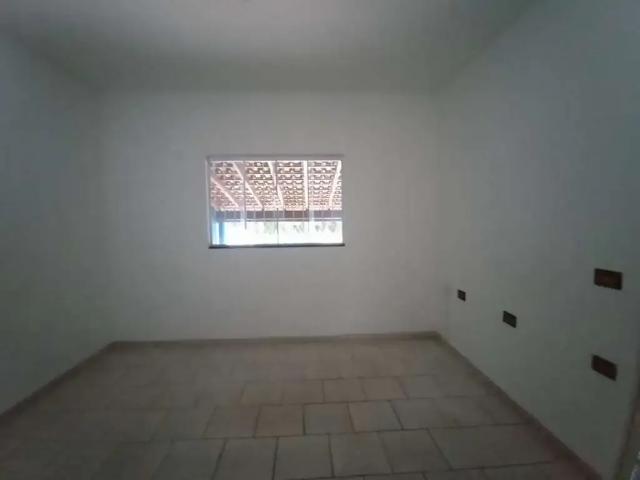Casa / Sobrado para Locação em São João da Boa Vista/SP Jardim Magalhães 2 Quartos