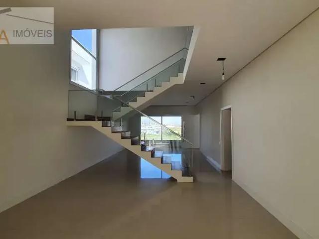 Casa / Sobrado para Locação em São João da Boa Vista/SP Loteamento Residencial Valle da Prata 3 Quartos
