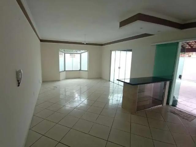 Casa / Sobrado para Locação em São João da Boa Vista/SP Recanto do Lago 2 Quartos