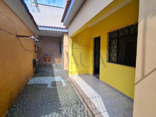 Casa / Sobrado para Locação em São João de Meriti/RJ Parque Araruama 2 Quartos