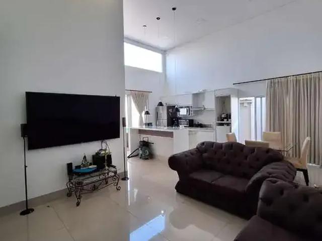 Casa / Sobrado para Locação em São José do Rio Preto/SP Condomínio Figueira
