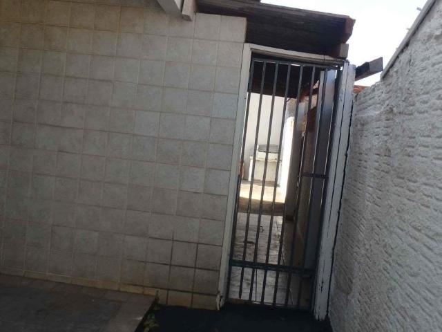 Casa / Sobrado para Locação em São José do Rio Preto/SP Conjunto Habitacional Costa do Sol 3 Quartos