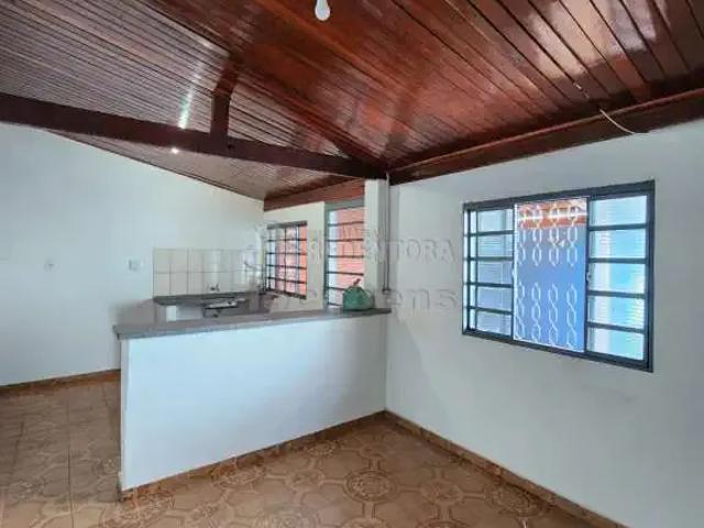 Casa / Sobrado para Locação em São José do Rio Preto/SP Conjunto Habitacional Cristo Rei 1 Quartos