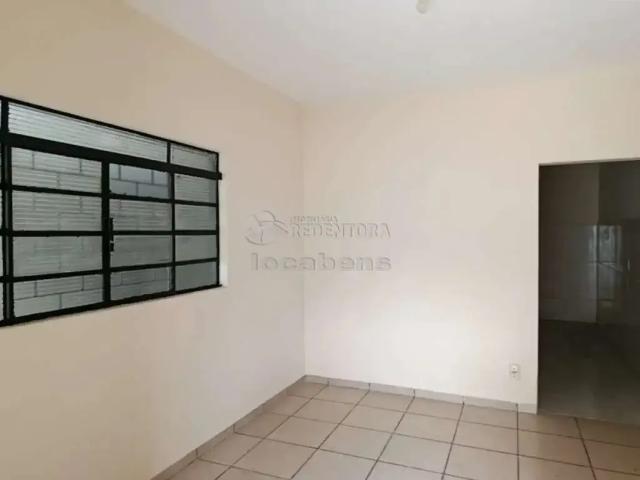 Casa / Sobrado para Locação em São José do Rio Preto/SP Higienópolis 2 Quartos