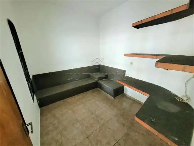 Casa / Sobrado para Locação em São José do Rio Preto/SP Jardim Nazareth 4 Quartos