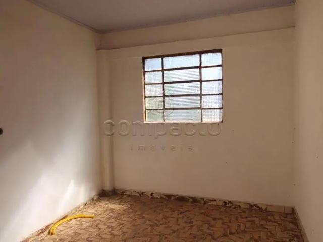 Casa / Sobrado para Locação em São José do Rio Preto/SP Jardim Ouro Verde 2 Quartos