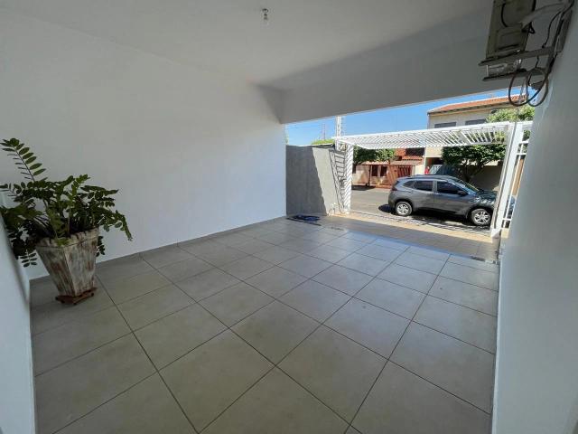 Casa / Sobrado para Locação em São José do Rio Preto/SP Jardim América 3 Quartos