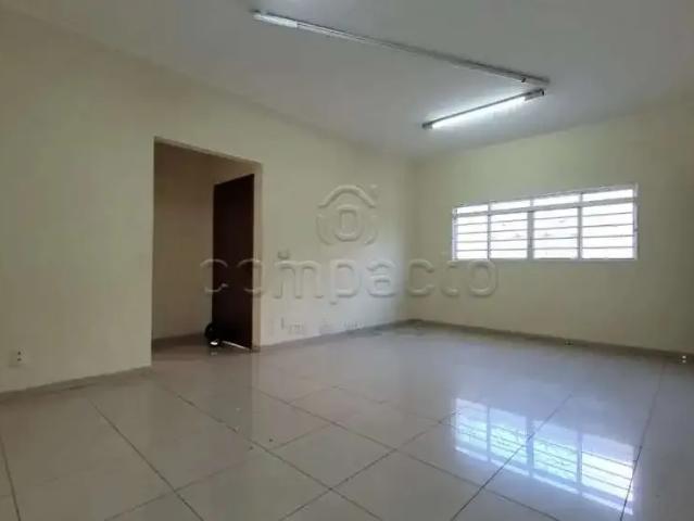 Casa / Sobrado para Locação em São José do Rio Preto/SP Jardim Estrela 3 Quartos