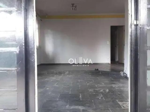 Casa / Sobrado para Locação em São José do Rio Preto/SP Jardim Estrela 4 Quartos