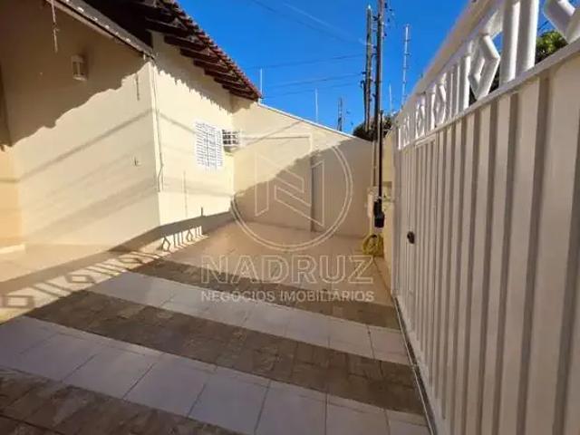 Casa / Sobrado para Locação em São José do Rio Preto/SP Jardim Primavera 2 Quartos