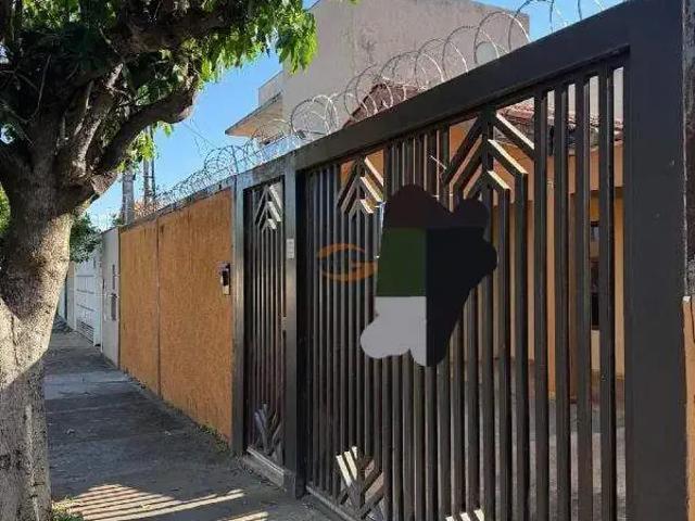 Casa / Sobrado para Locação em São José do Rio Preto/SP Jardim Urano 4 Quartos