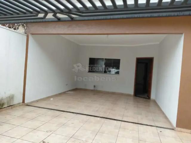 Casa / Sobrado para Locação em São José do Rio Preto/SP Parque Residencial Maria Zorita 3 Quartos