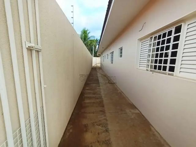 Casa / Sobrado para Locação em São José do Rio Preto/SP Parque Residencial Comendador Mançor Daud 4 Quartos