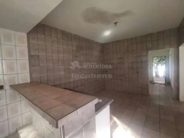Casa / Sobrado para Locação em São José do Rio Preto/SP Parque Residencial Universo 2 Quartos