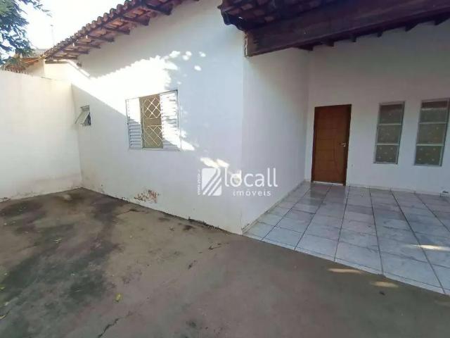 Casa / Sobrado para Locação em São José do Rio Preto/SP Parque Residencial Universo 3 Quartos