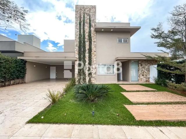 Casa / Sobrado para Locação em São José do Rio Preto/SP Vila Toninho 4 Quartos