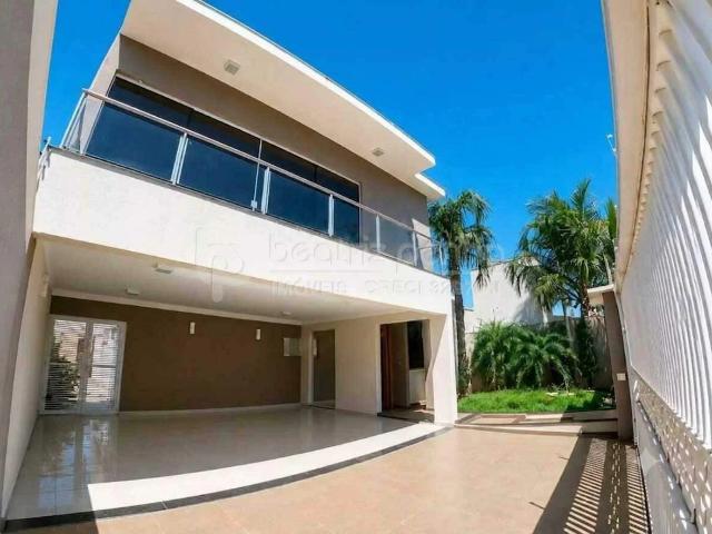 Casa / Sobrado para Locação em São José do Rio Preto/SP Vila Velha 4 Quartos