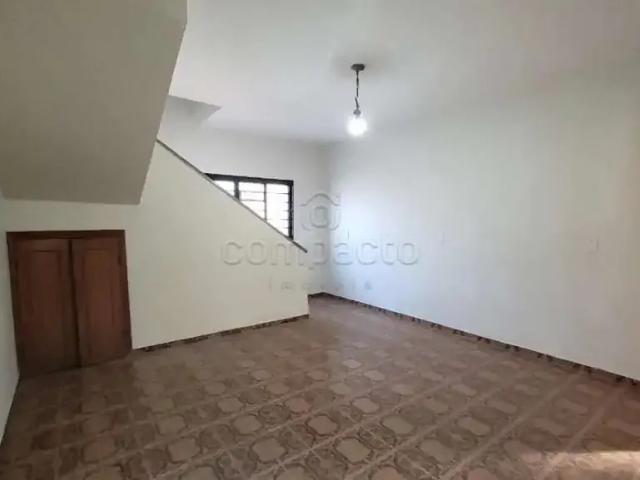 Casa / Sobrado para Locação em São José do Rio Preto/SP Vila Anchieta 4 Quartos