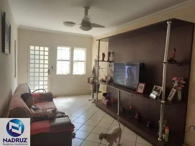 Casa / Sobrado para Locação em São José do Rio Preto/SP Vila Imperial 4 Quartos