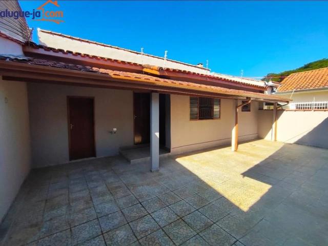 Casa / Sobrado para Locação em São José dos Campos/SP Bosque dos Eucaliptos 5 Quartos