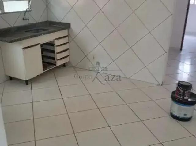 Casa / Sobrado para Locação em São José dos Campos/SP Bosque dos Eucaliptos 2 Quartos