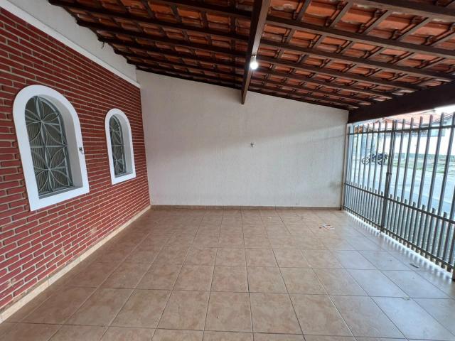 Casa / Sobrado para Locação em São José dos Campos/SP Bosque dos Eucaliptos 2 Quartos